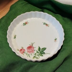 Christineholm Pie Pan | Porcelain